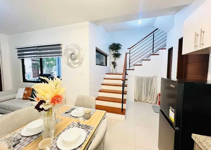 Sta Monica Estate Tisa 3br House For 10 With Parking Appartement